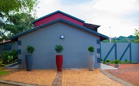 Adondo-Fast Accommodation